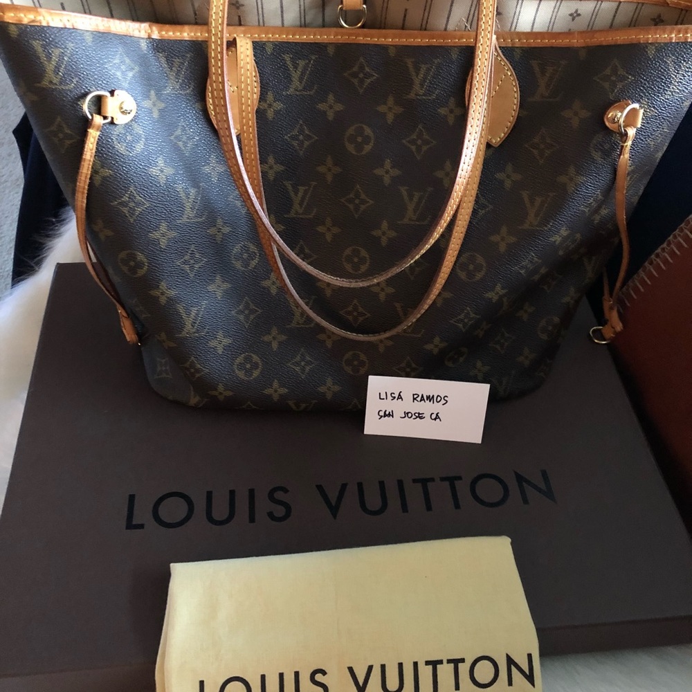 Pre owned authentic Louis Vuitton Neverfull MM
